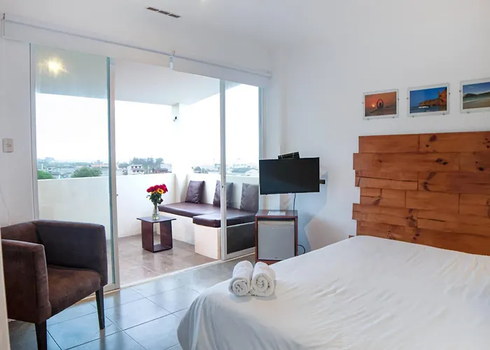Me Hotel & Villas - Montanita Estates